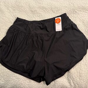 Black Attraco sports running shorts